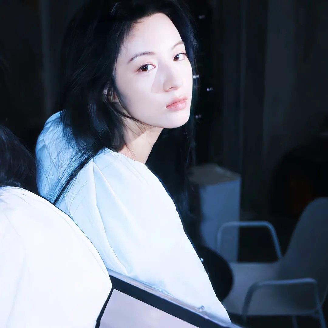 老妇与鸽子